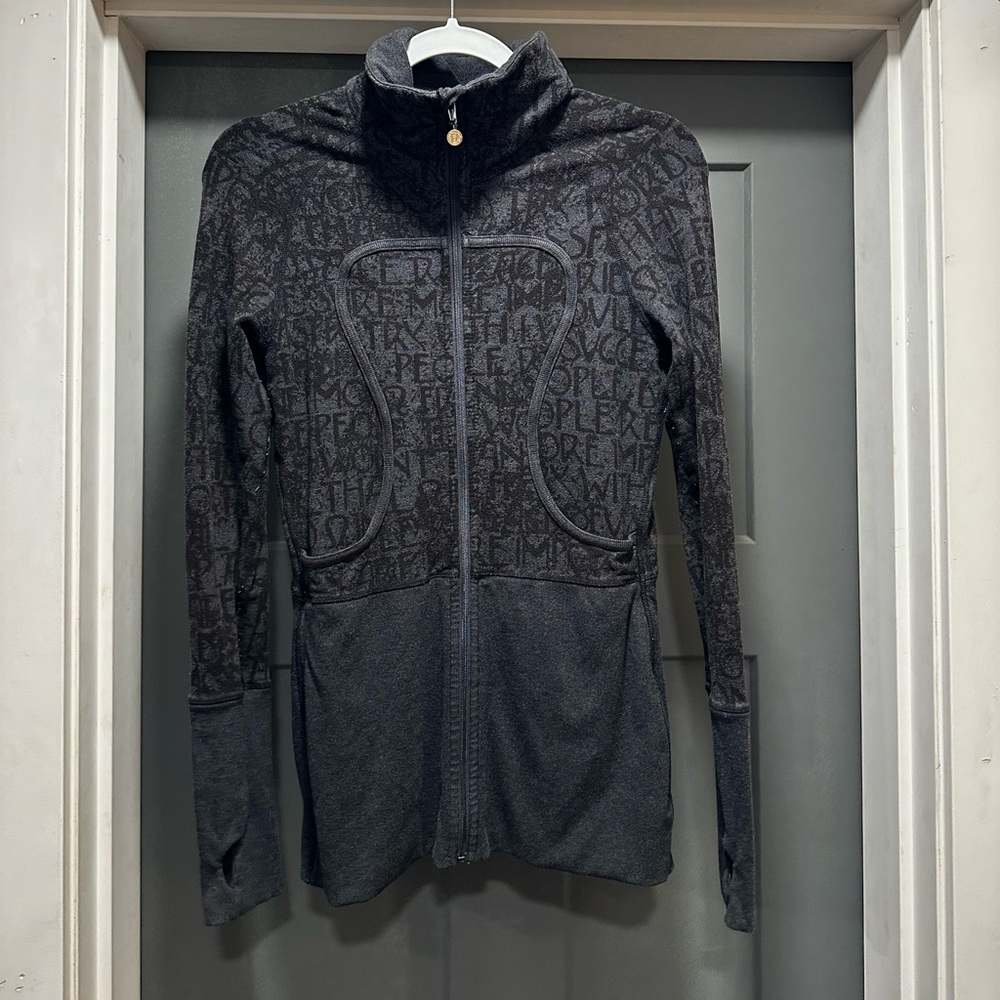 Lululemon size 8